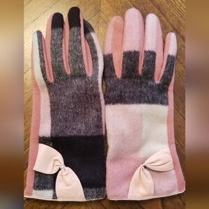 Women’s Pink Plaid Gloves | Sz. Medium